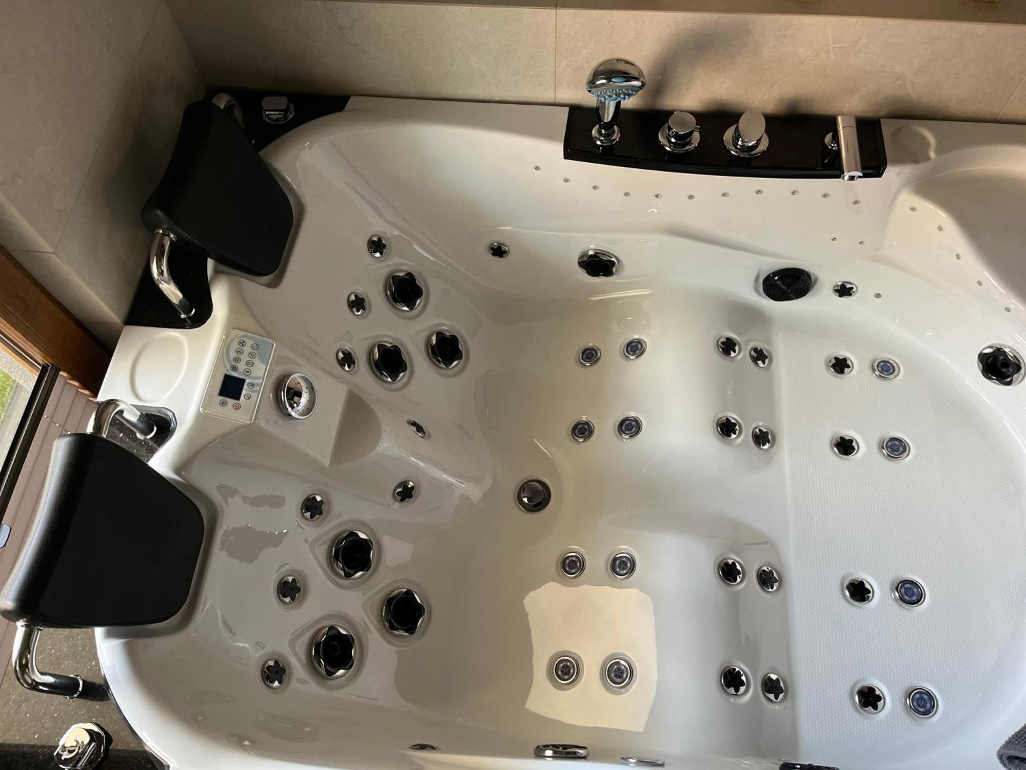 Jacuzzi Rakowicka Top Apartments Kraków Eksteriør billede