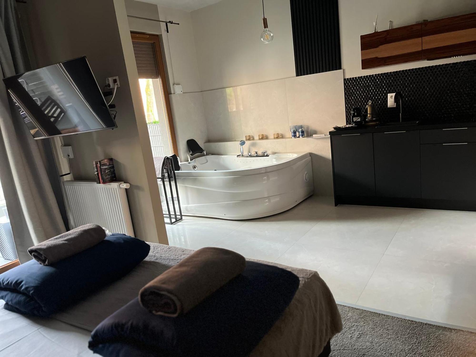 Jacuzzi Rakowicka Top Apartments Kraków Eksteriør billede